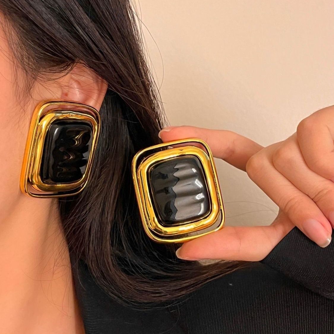 Vintage Black & Gold Square Earrings, Retro Bold Gold-Plated Clip On Earrings