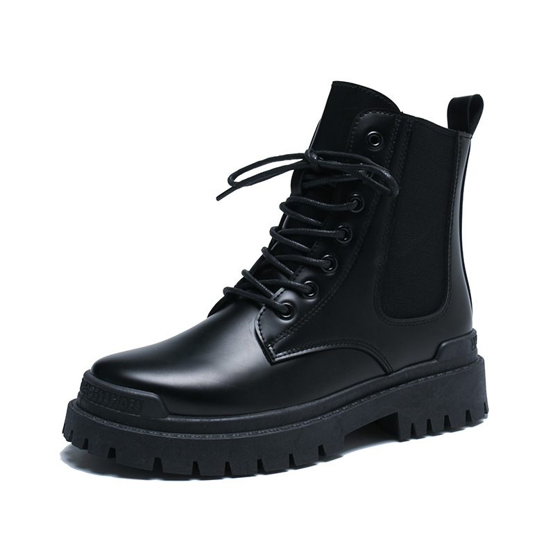 Title 4, British style chimney short boots