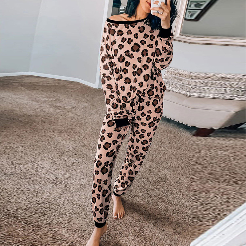 Title 7, Leopard Print Home Service 2-piece Set Women