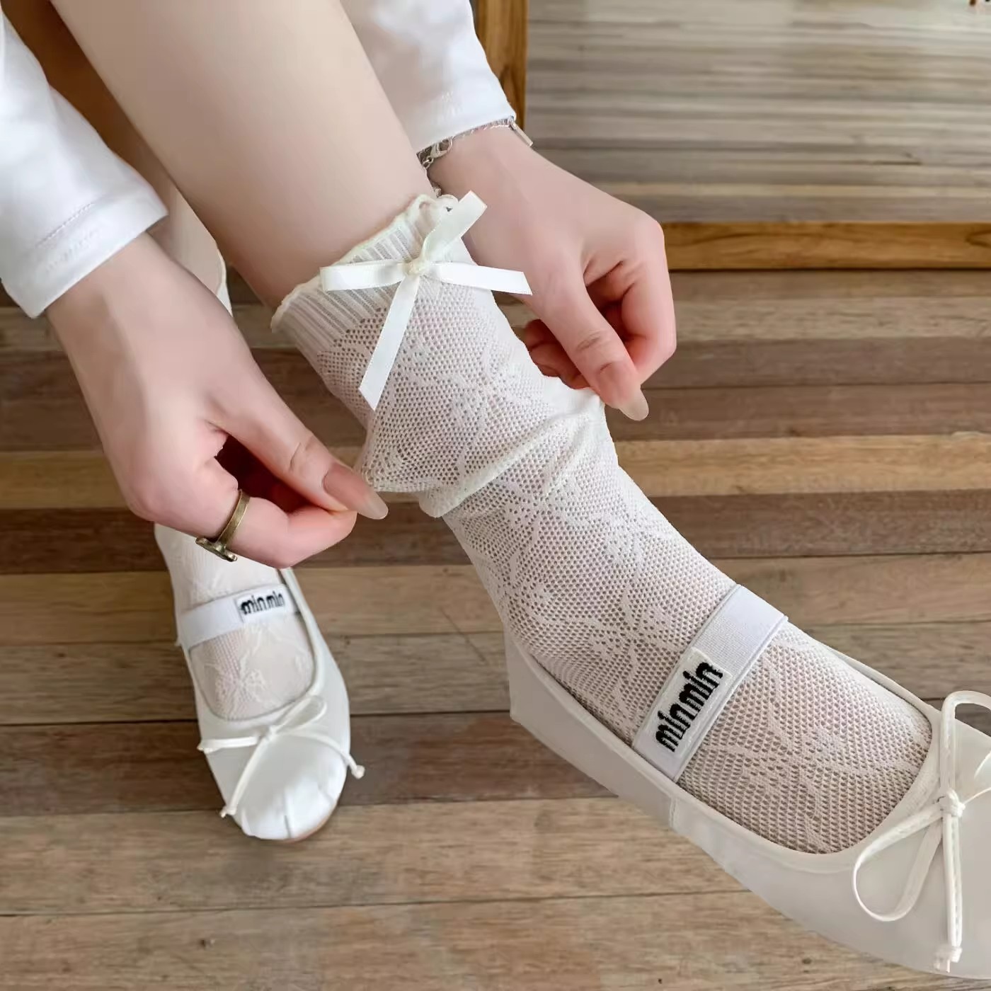 Comfortable Coquette Lace Slouch Socks, Mid-Calf Bow