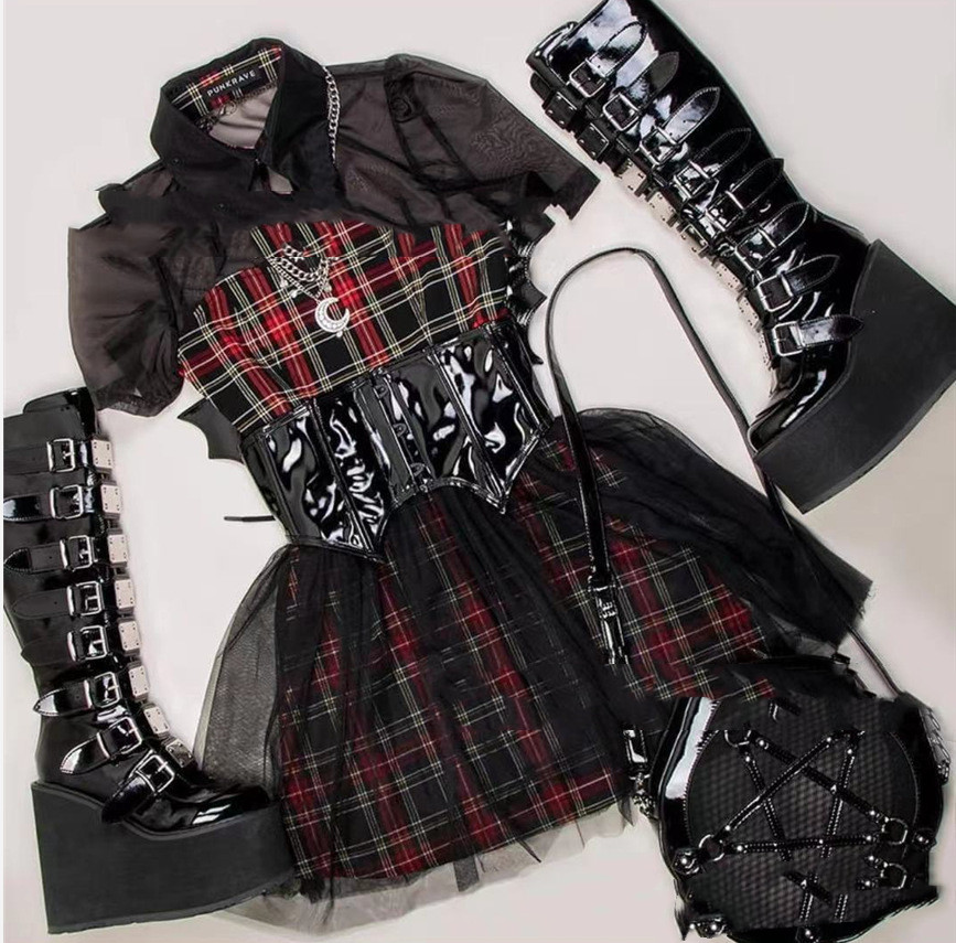 Metallic Belt Buckle Thick-soled High Boots Women