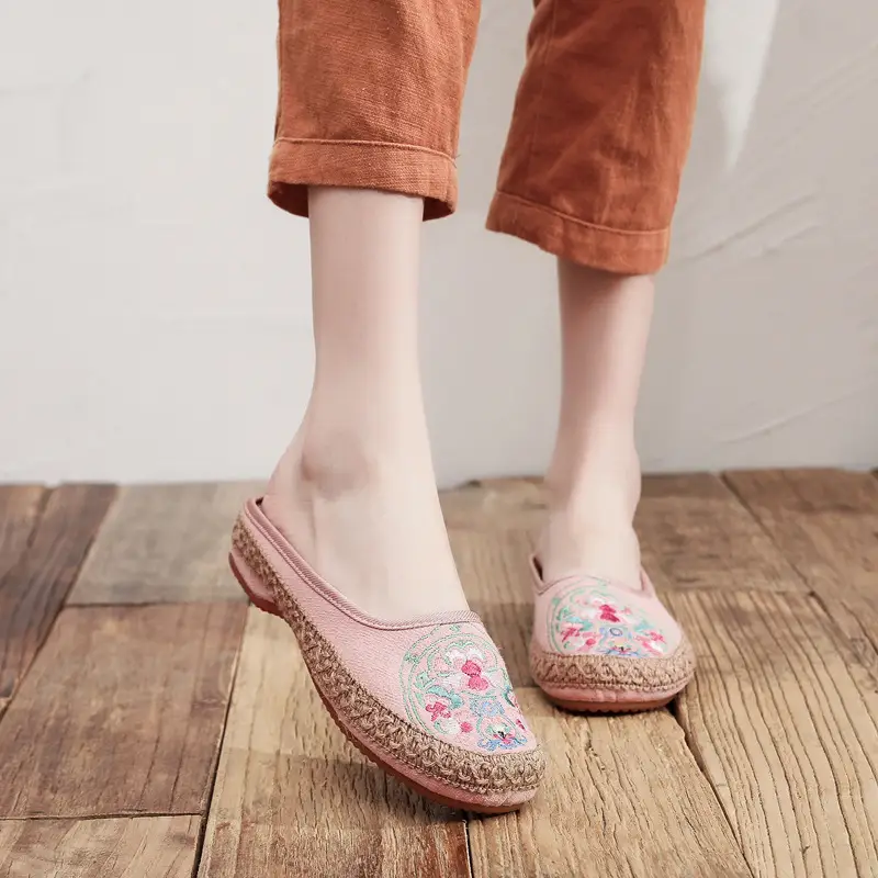 Women's Fashionable Summer New Baotou Half Slippers
