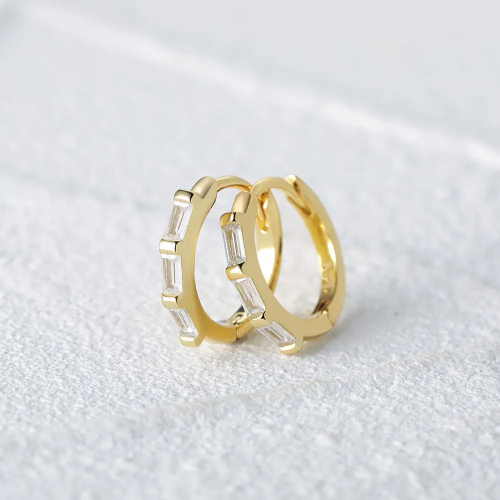 Fashion Simple Sterling Silver All-match Square Rhinestone Earrings