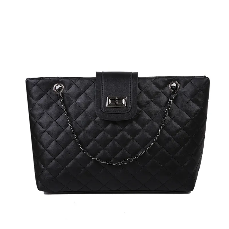 Fashion Lingge Embroidery Thread Chain Bag - Black