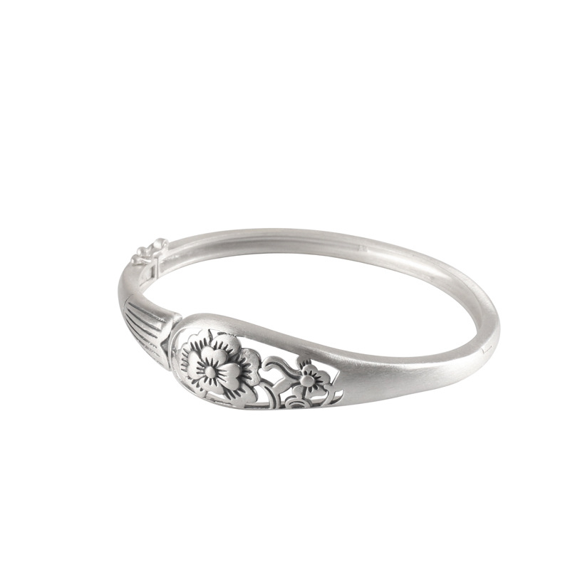 S990 Sterling Silver Frosted Ethnic Style Flower Rich Fish-shaped Female Live Buckle Bracelet