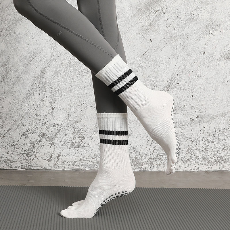Professional Non-Slip Yoga Socks Wholesale Long