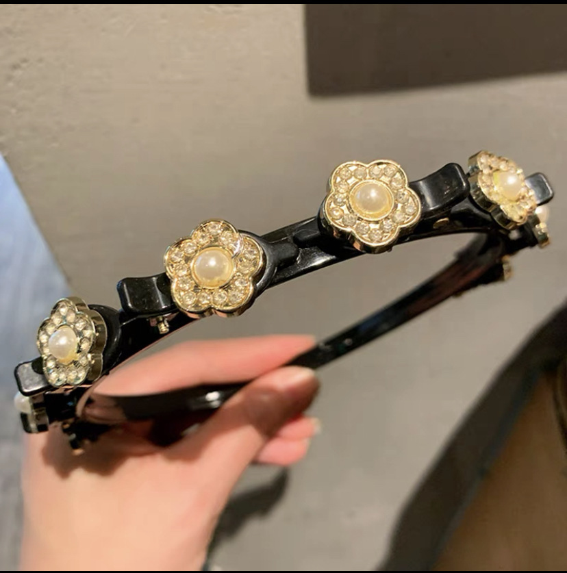 Lazy Bangs Broken Hair Braided Artifact thumbnail 2