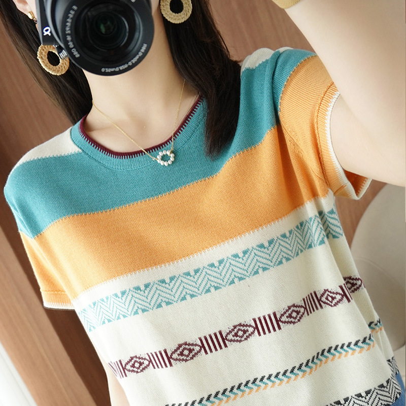 Title 2, Womens Contrast Color Rainbow Striped Sweater....