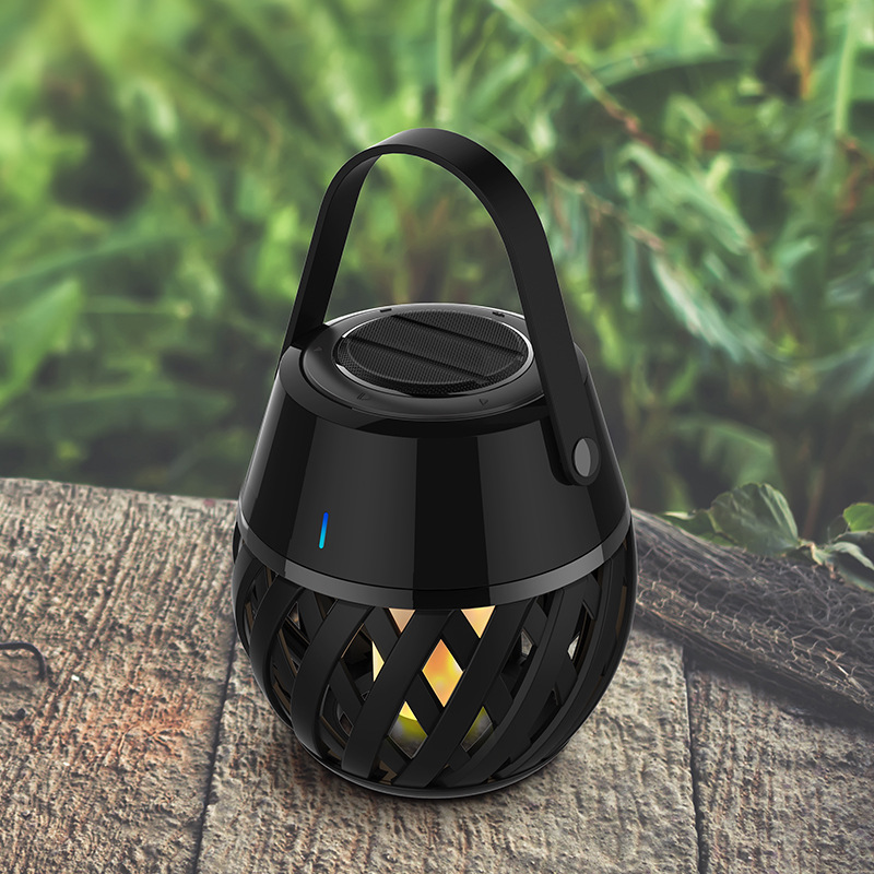 Flame Light Bluetooth Audio Speaker Waterproof Portable Portable Torch Light - Image 4