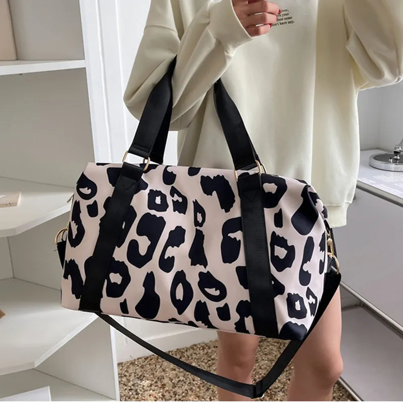Women Travel Duffel Bag Cow Pattern Handbag Fitness Sports Shoulder Bags - Black