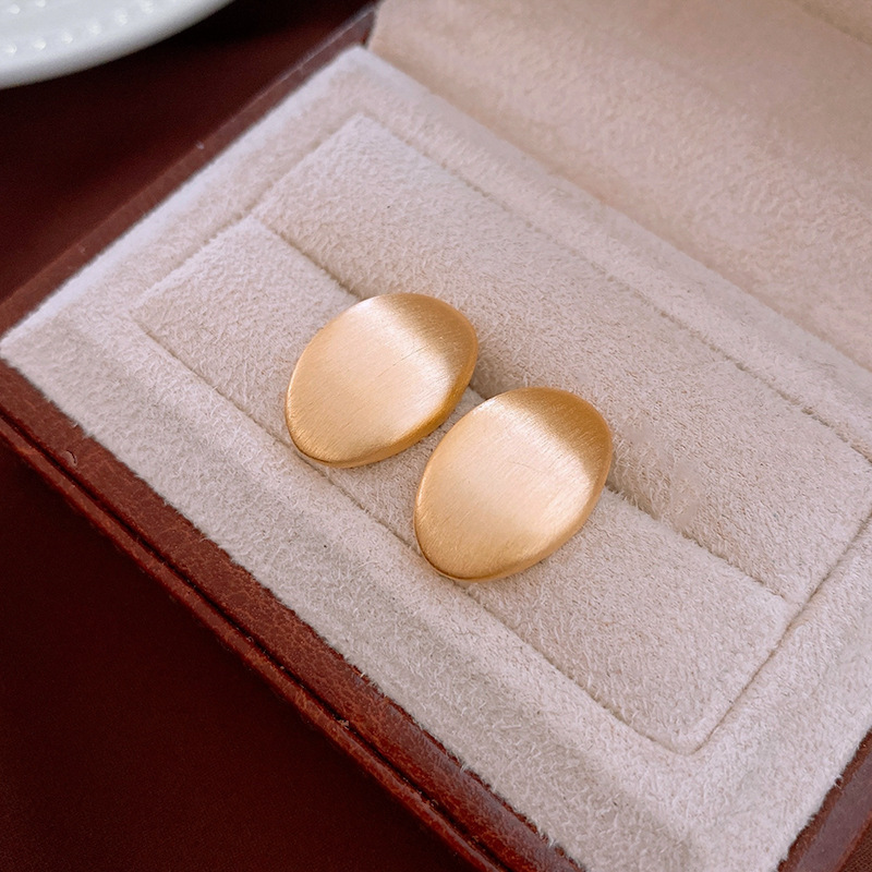 Minimalist Brushed Metal Earrings Women Silver Needle High Sense Stud Earrings Fashion Jewelry