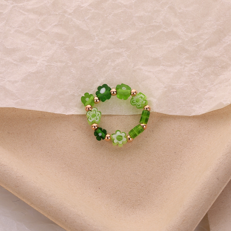 Women's Fashion Temperament Lucite Flower Index Finger Ring