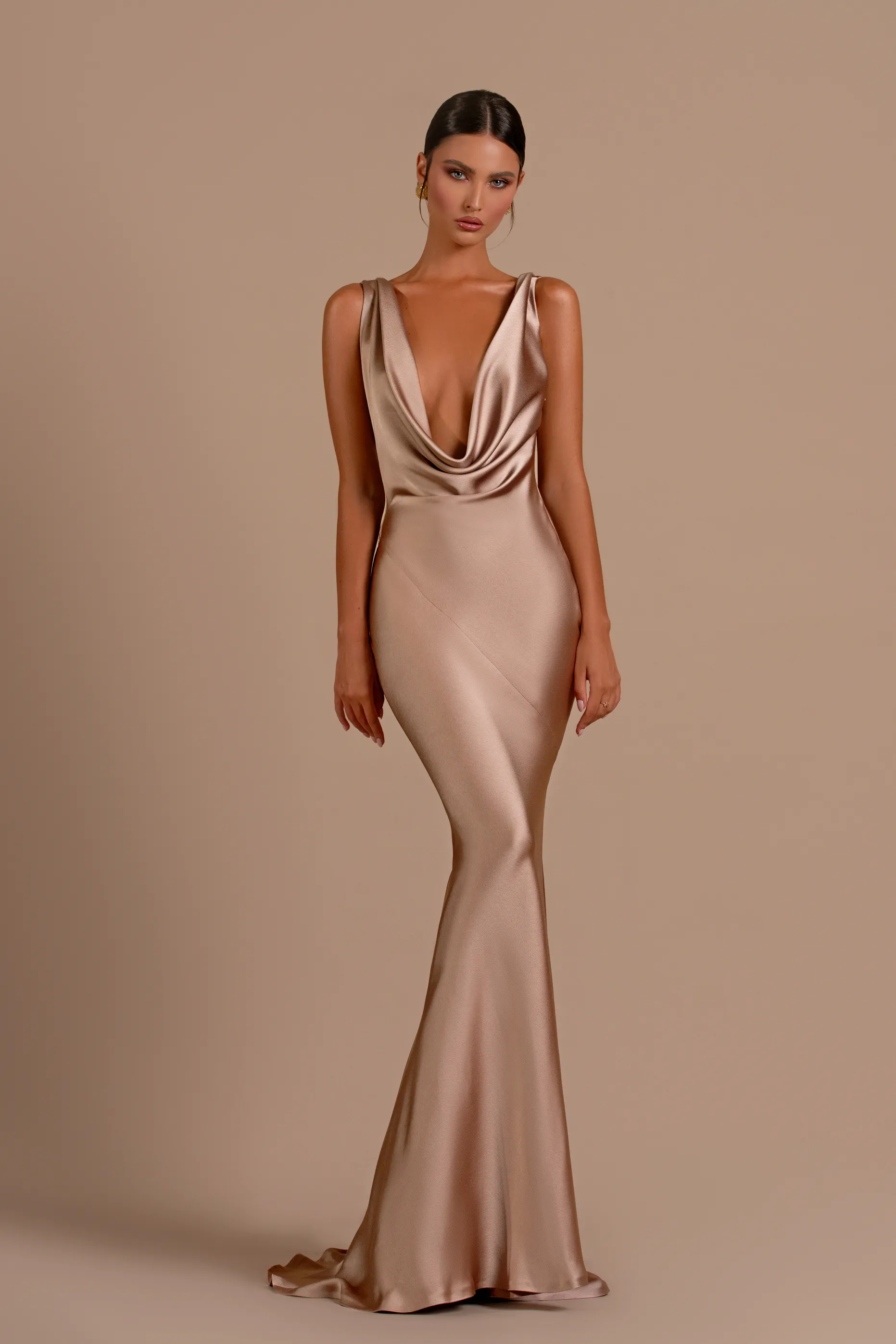 Mermaid Bridesmaid Dresses For Wedding Deep V Neck Satin Prom Dress Long Formal Evening Gowns For Women