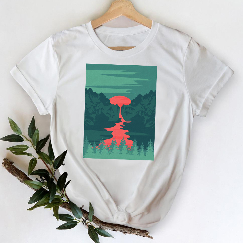 Title 4, Female Landscape Fashion Print Short Sleeve