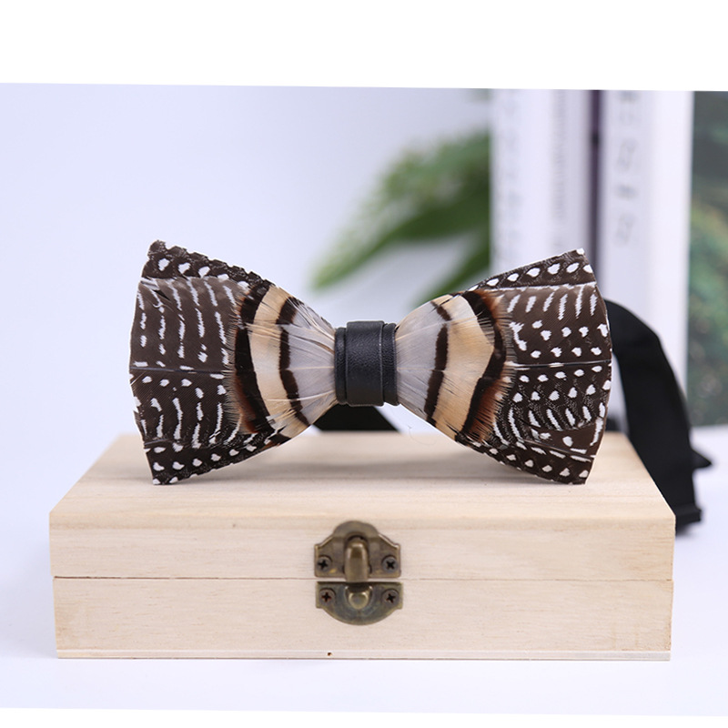 Title 2, Weijian 258 Black And White Dots Khaki Feather ...