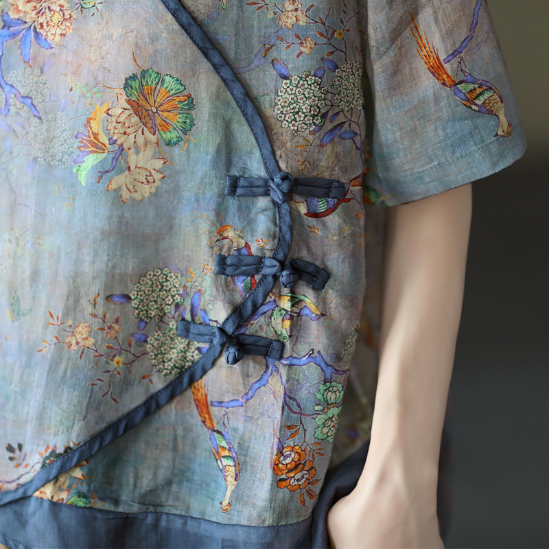 Vintage Literary Disc Button V-neck Ramie Shirt