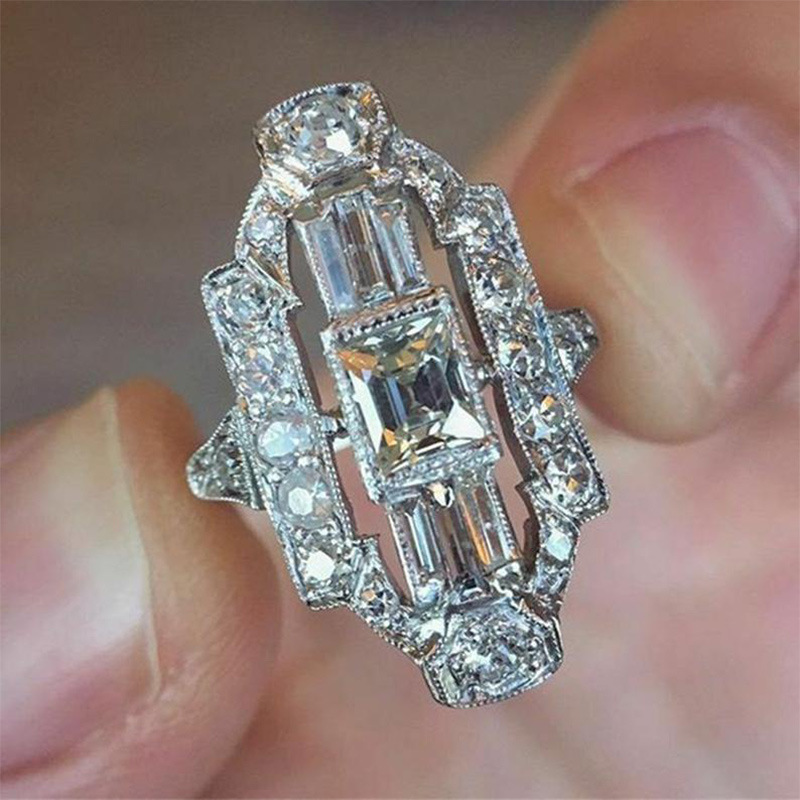 Classic  Style Hollow Zircon Ring