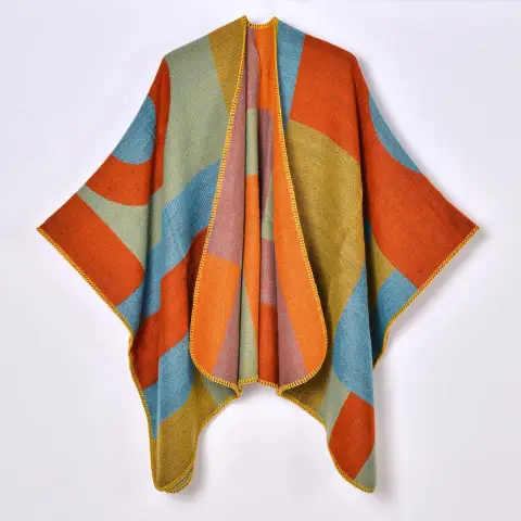 Women's Minimalist Fashion Geometric Color Block Shawl