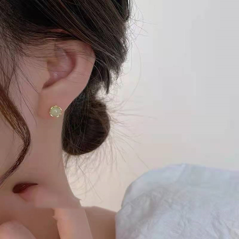 Women's Small And Versatile Jadeite Jadeite Earrings
