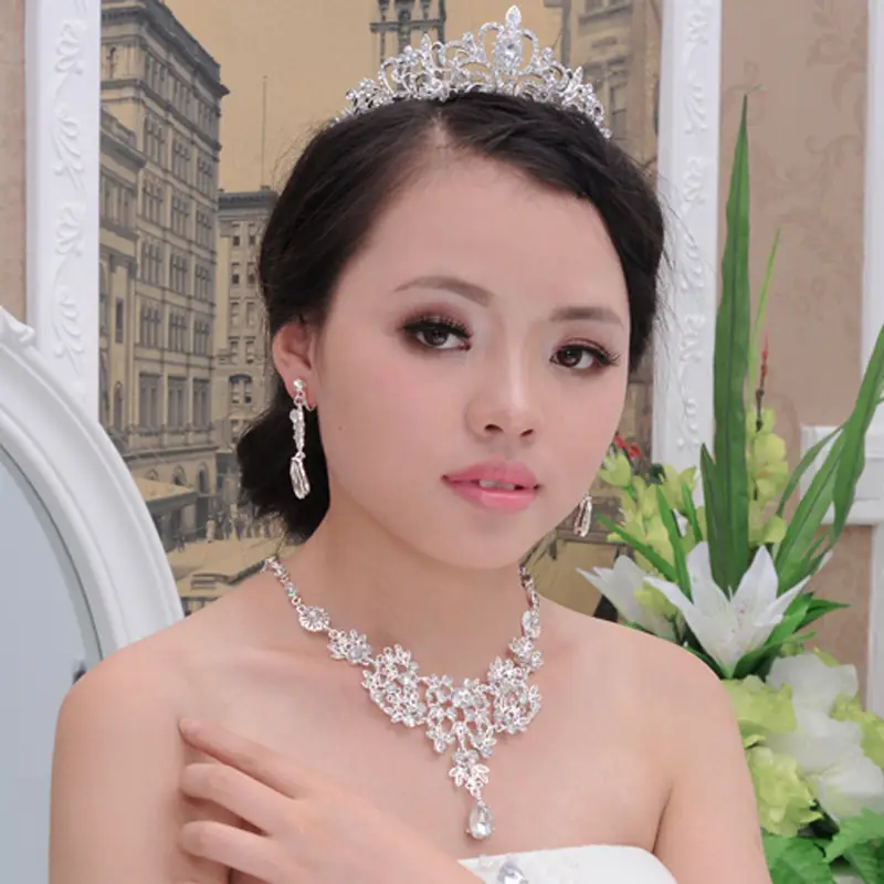 New Bridal Necklace Headpiece Set Of Three