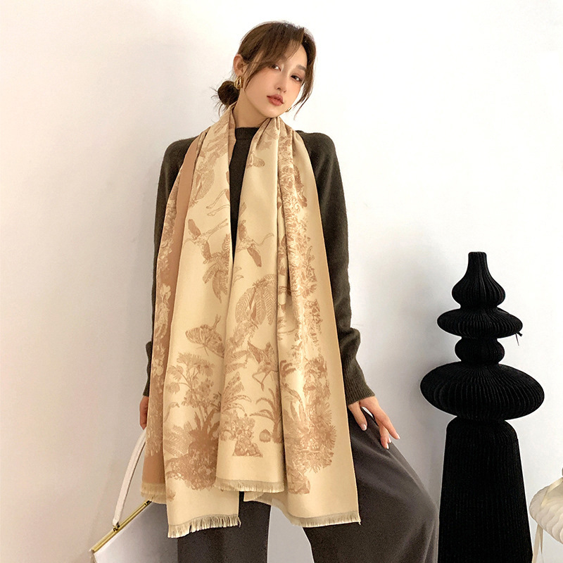 Women's Fashion Warm Scarf Temperament Shawl