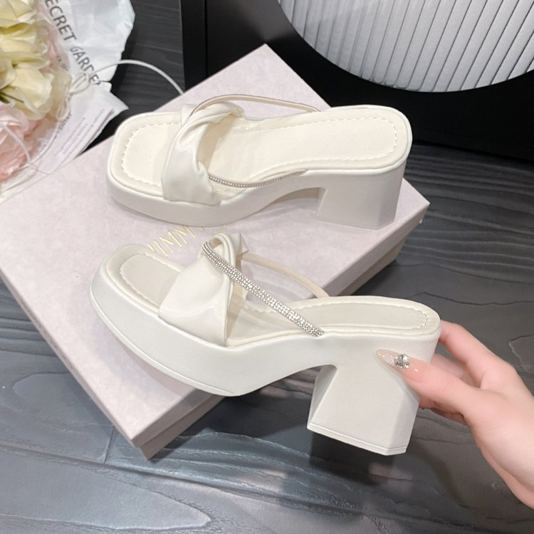 2025 Summer New Women's Block Heel Square Toe Sandals Rhinestone One-Strap Beach Sandals