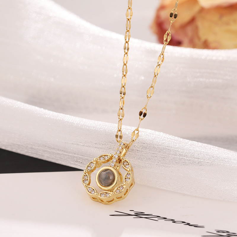 I Love You Necklace Leaf Round Wreath Zircon Pendant