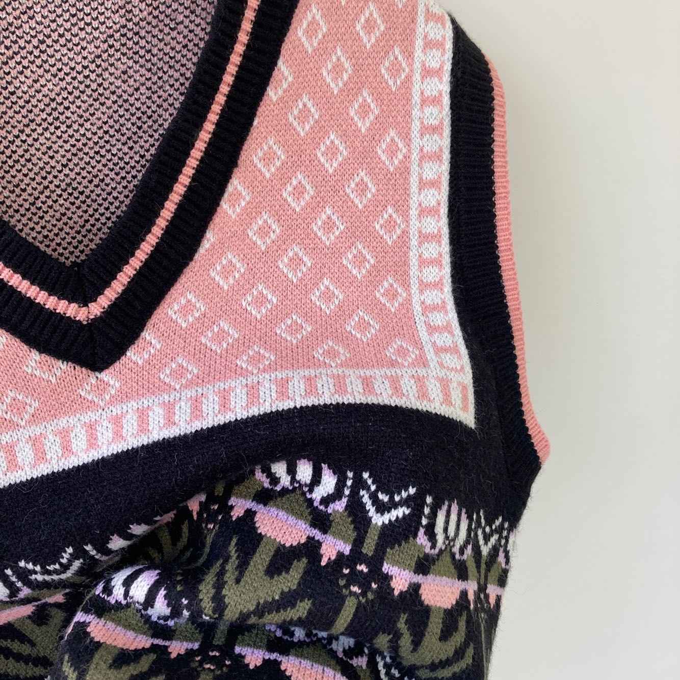 Beautiful Girly Jacquard Vest