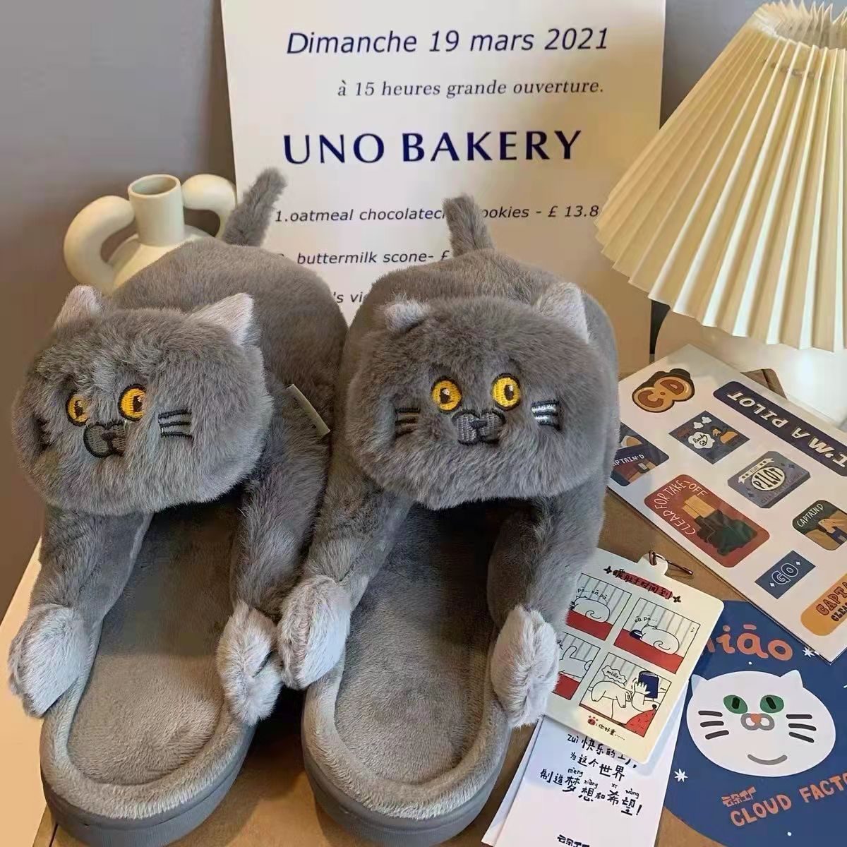 Hug Plush Home Cute Warm Slingback Simulation Cat Slippers