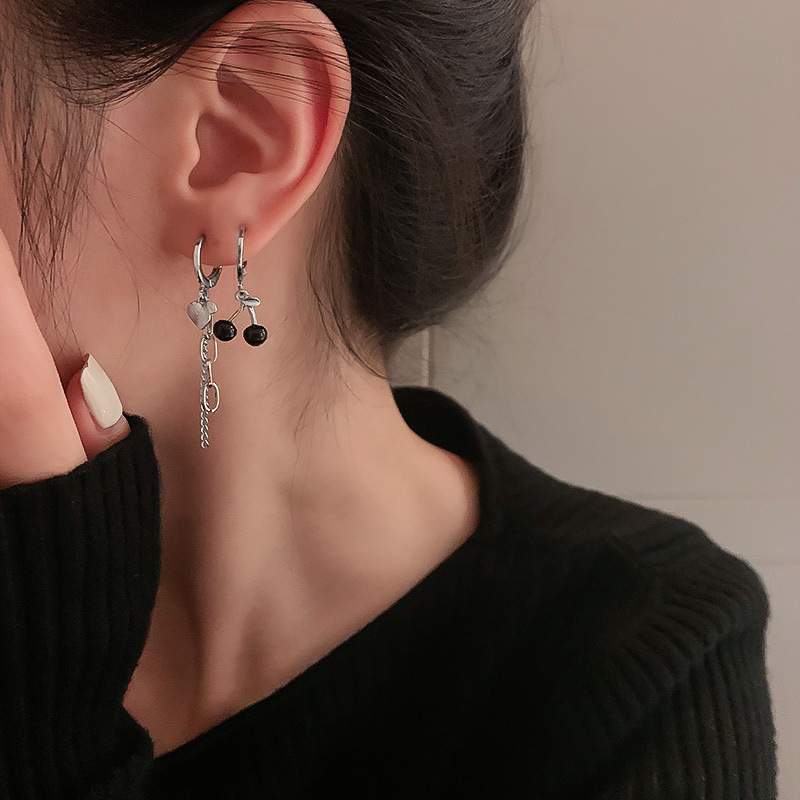 Fashion Personality Cherry Tassel Chain Ear Buckle Set