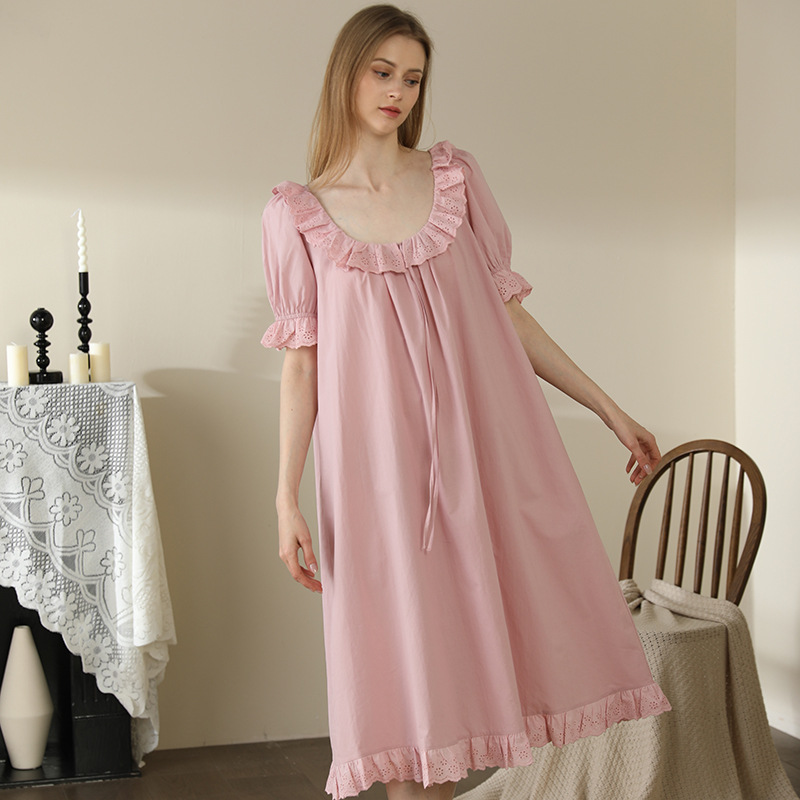 Retro Princess Lace High-cut And High-density Cotton Nightdress