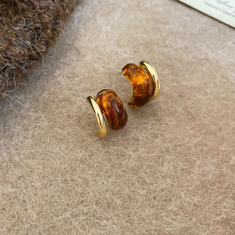 Amber Resin Stud Earrings with Gold-Tone Accents - Vintage Button Style - Image 5