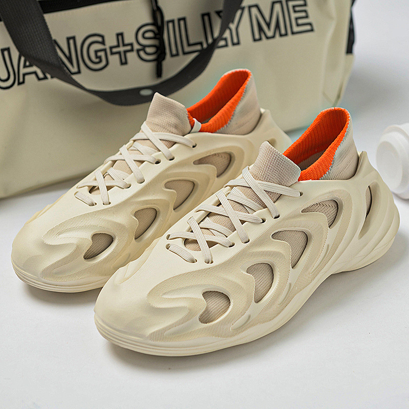 Men's Thick-soled Coconut Hole Shoes Summer Large Size Socks Detachable Fashion Wading Beach Shoes
