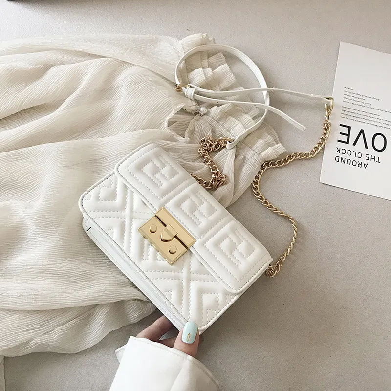 Fashion One-shoulder Messenger Chain Bag, Embroidery Thread Rhombic Temperament Girl Small Square Bag - White