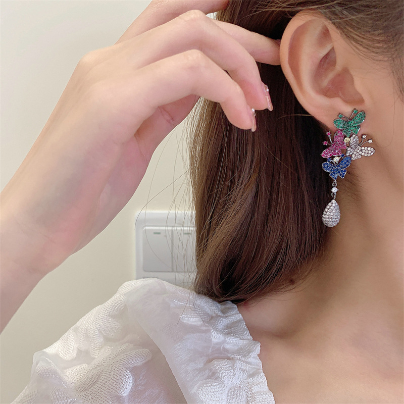 Zircon Inlaid French Vintage Court Style Butterfly Drop Earrings