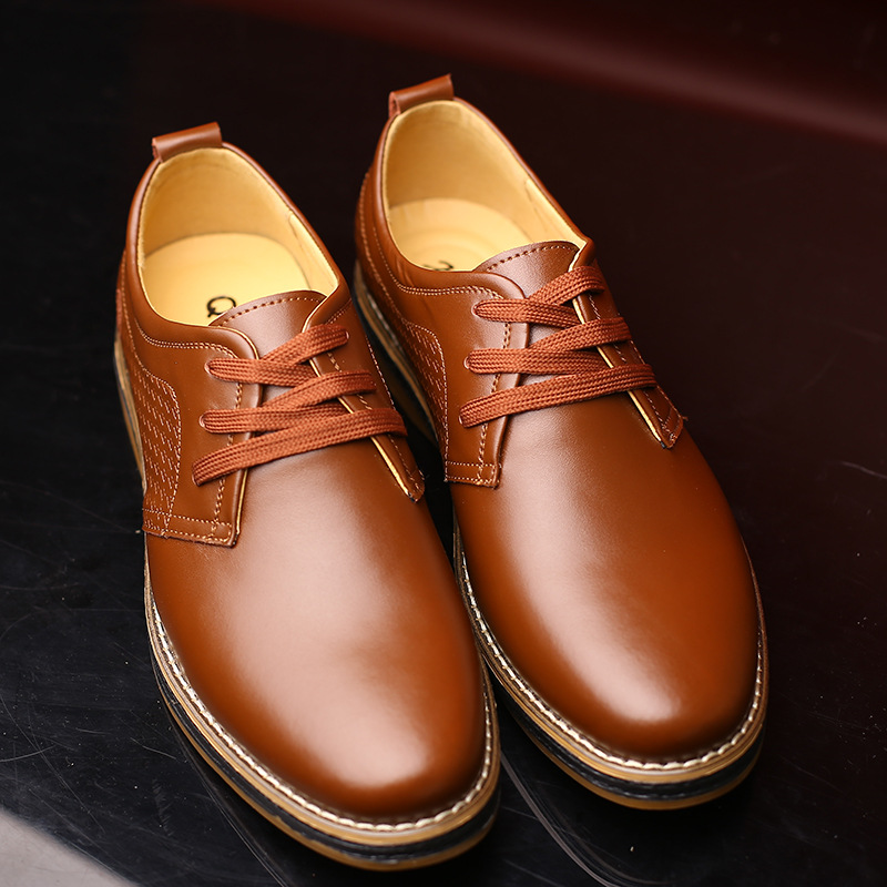 Title 4, Round Toe Lace Up Leather Men