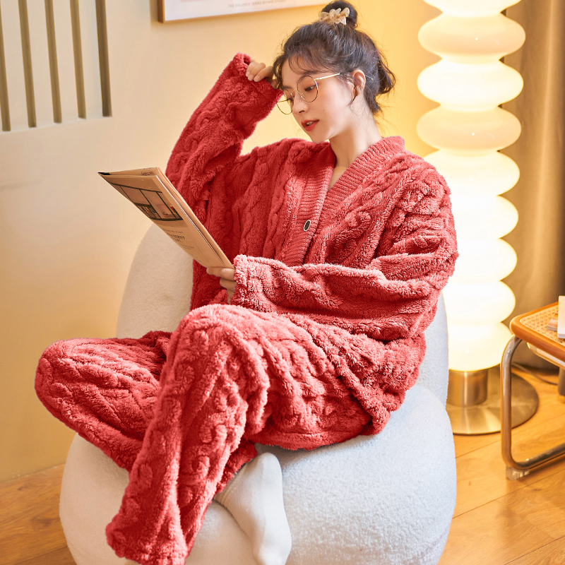 Title 8, Coral Fleece Pajamas Long-sleeved Padded Suit