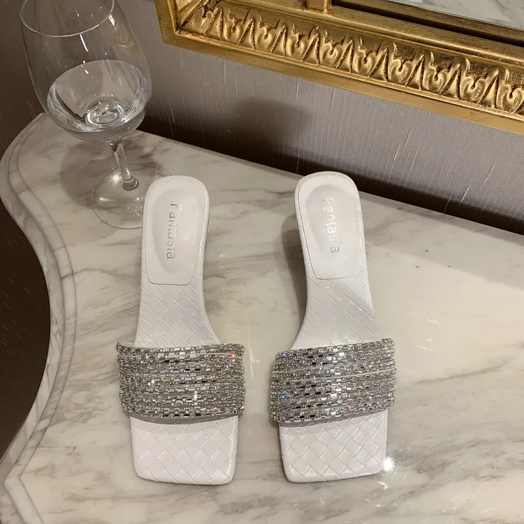 Korean Style Flip Flops Rhinestone Slippers Woven Pattern Toe Stiletto - White