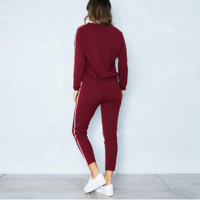Pure Color Simple Round Neck Sports Suit