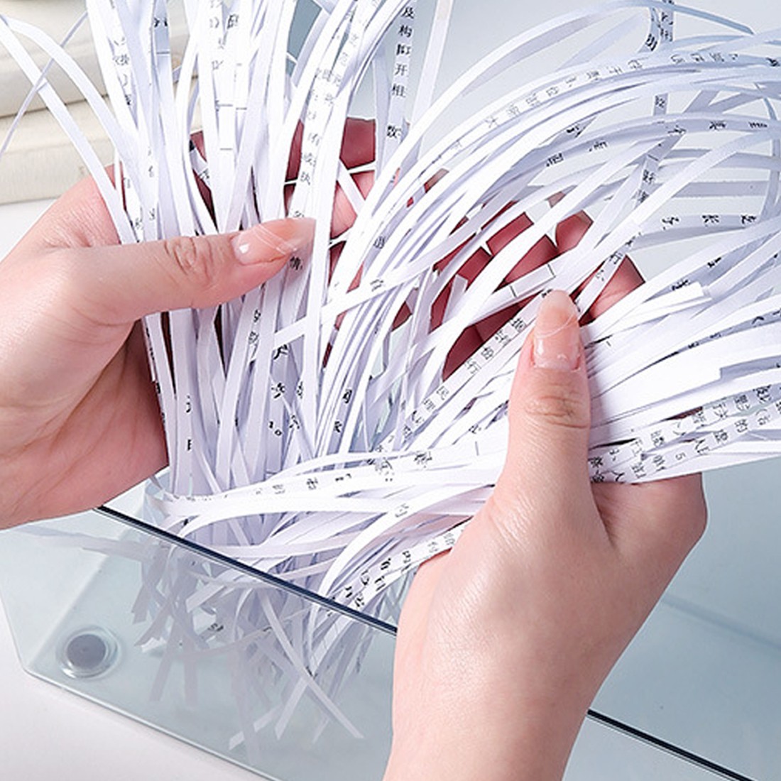 Hand Manual Desktop Office A4 Paper Shredder Strip Cut