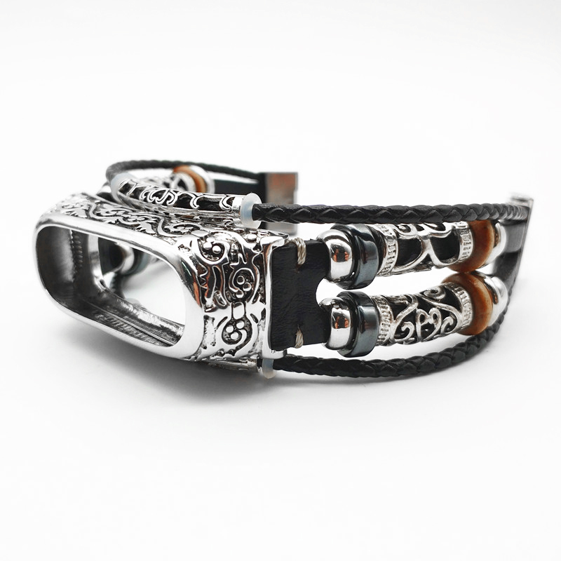 Title 15, Vintage Lederarmband geschnitzte Schutzhülle