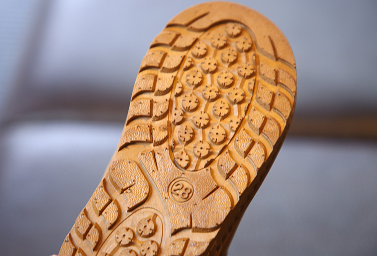 Plush Thickening Warm And Non-slip Boys' Cotton Boots — foto 3