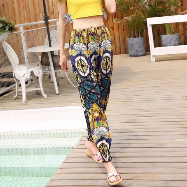 Ladies Casual Lantern Cotton Silk Beach Shorts Green And White Circle - Shop at LoveMi