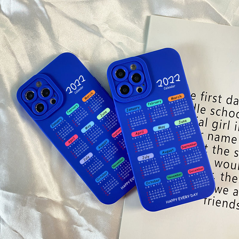 Funda celular azul Klein calendario buena suerte
