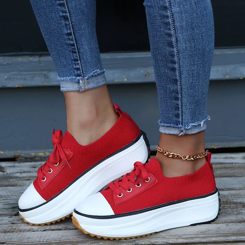 Casual Round Toe Flat Shoes Lace-up Sneakers Thick Bottom Platform Shoes - Red