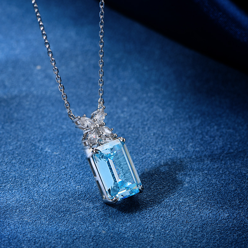 Aquamarine Necklace Female Versatile Niche Design Sense