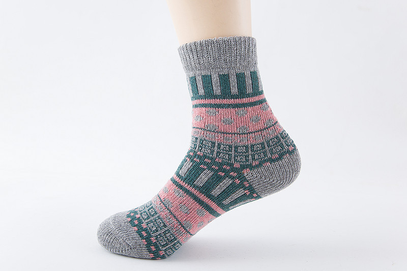 Title 4, Warm cashmere socks