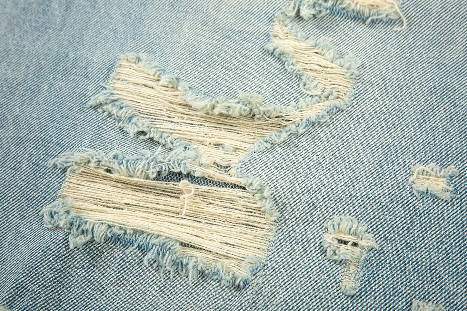 High Street Men's Washed Loose Whiskered Ripped Jeans