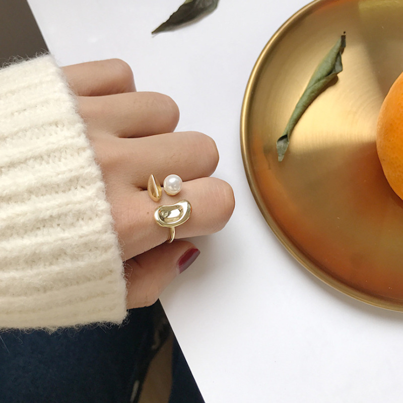Korean Niche Design Temperament Golden Petal Pearl Ring