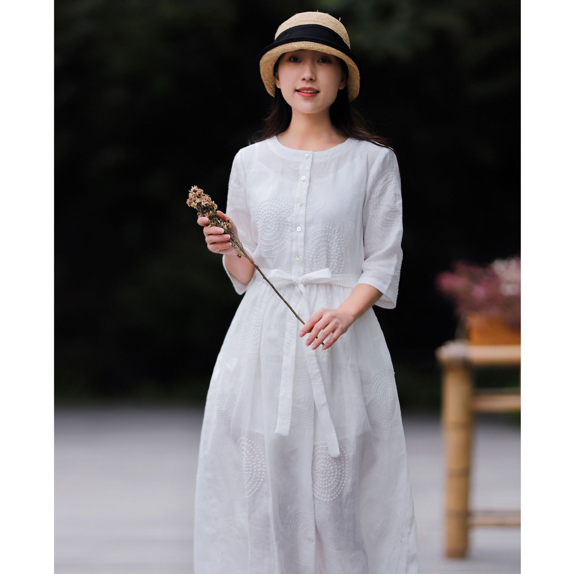 Spring And Summer Literary Leisure Round Neck Linen Embroidered Dress Women — image 1